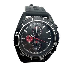 Michael Kors Jet Master Chronograph Men’s Watch –Black Dial & Black Rubber Strap